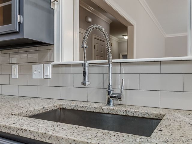 12512 S 18th Circle E, Jenks, OK 74037