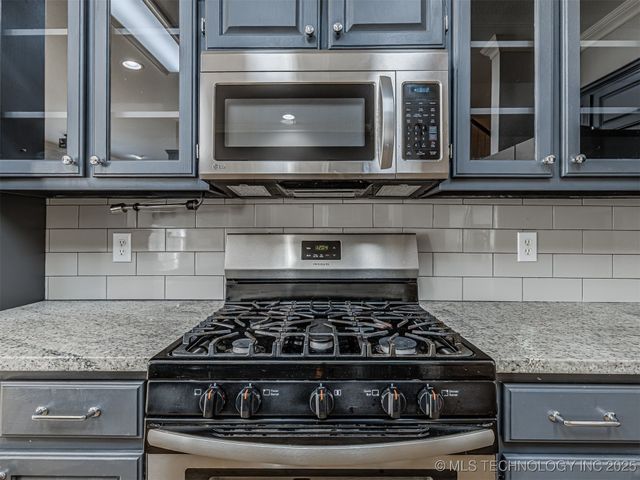 12512 S 18th Circle E, Jenks, OK 74037