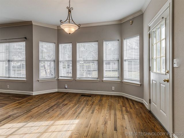 12512 S 18th Circle E, Jenks, OK 74037