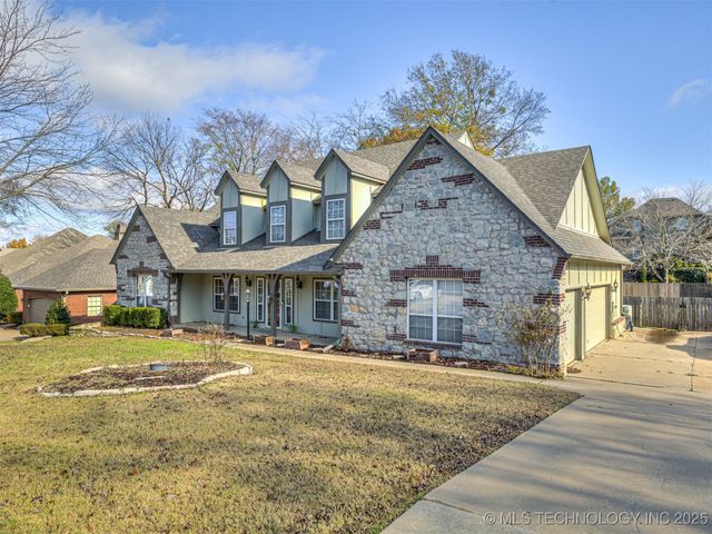 12512 S 18th Circle E, Jenks, OK 74037