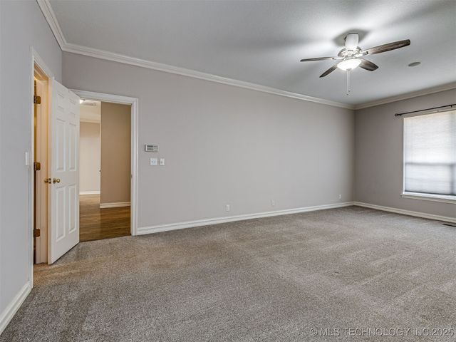 12512 S 18th Circle E, Jenks, OK 74037