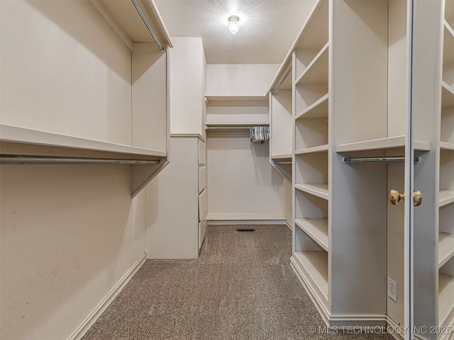 12512 S 18th Circle E, Jenks, OK 74037