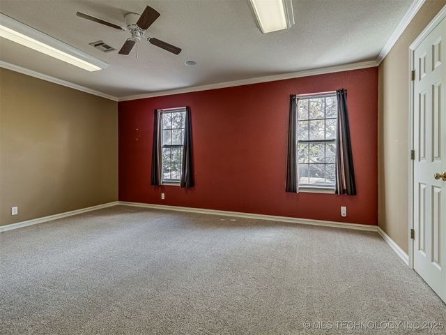 12512 S 18th Circle E, Jenks, OK 74037