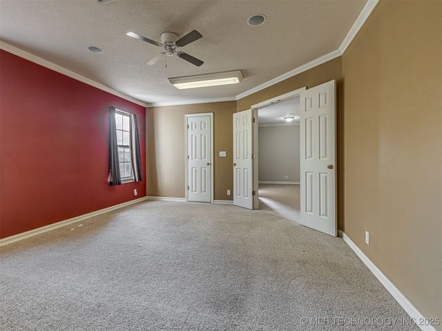 12512 S 18th Circle E, Jenks, OK 74037