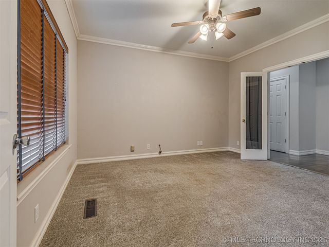 12512 S 18th Circle E, Jenks, OK 74037