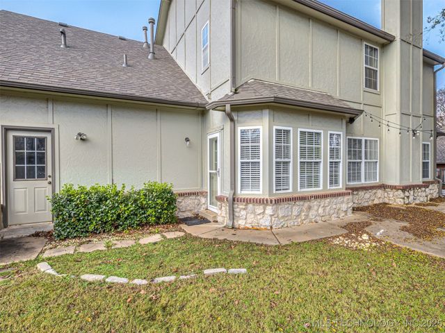 12512 S 18th Circle E, Jenks, OK 74037