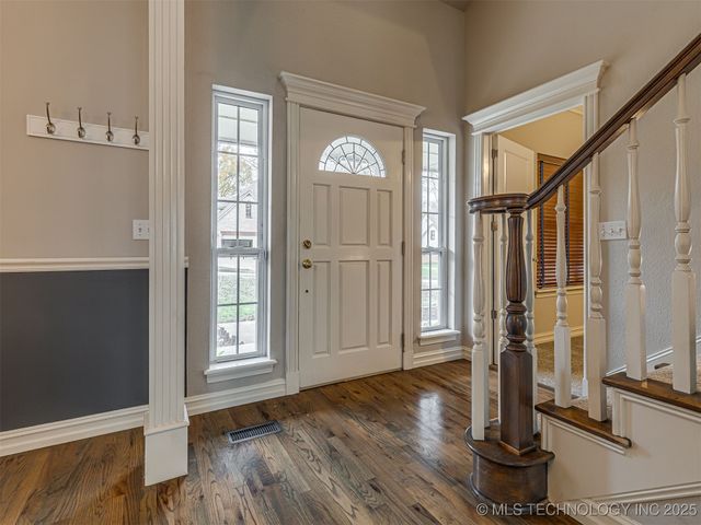 12512 S 18th Circle E, Jenks, OK 74037