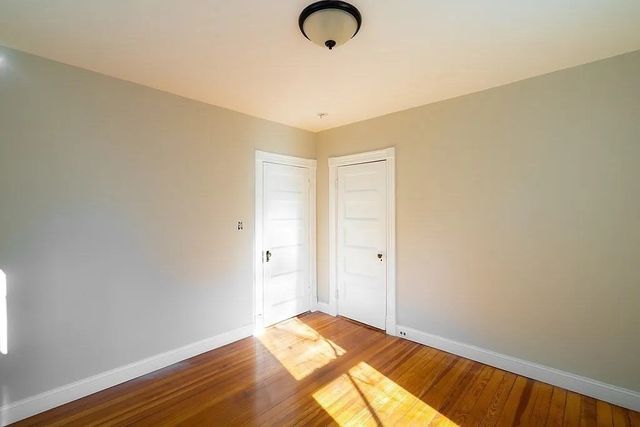 17 E Milton Rd 1, Brookline, MA 02445