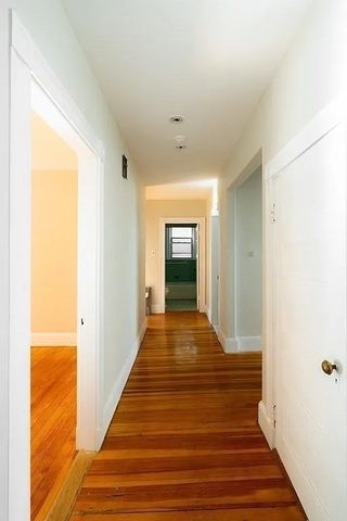 17 E Milton Rd 1, Brookline, MA 02445