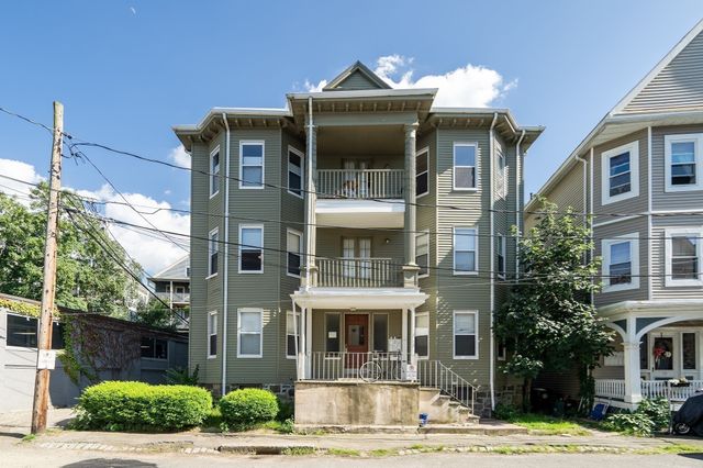 17 E Milton Rd 1, Brookline, MA 02445