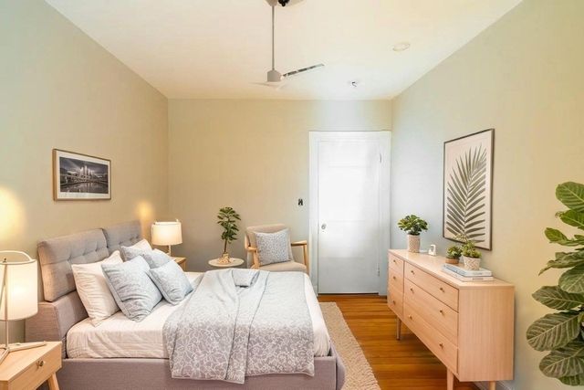 17 E Milton Rd 1, Brookline, MA 02445
