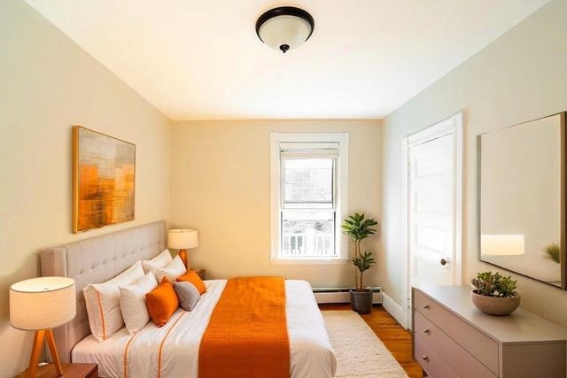 17 E Milton Rd 1, Brookline, MA 02445