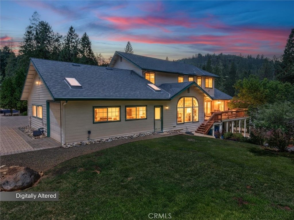 Image 3 of property listing at 36213 Finegold Creek, North Fork, CA 93643