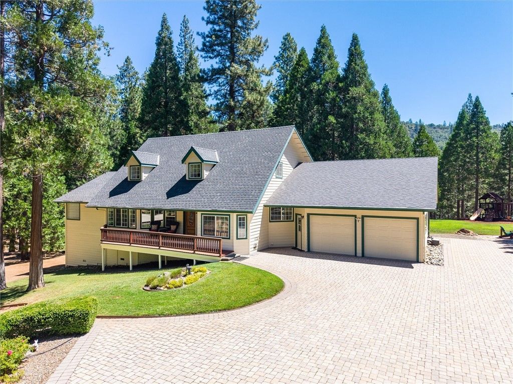 Image 8 of property listing at 36213 Finegold Creek, North Fork, CA 93643