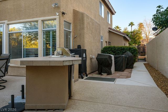 8420 Desert Quail Drive, Las Vegas, NV 89128