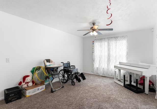 8551 Boyer Drive, Augusta Charter Township, MI 48191