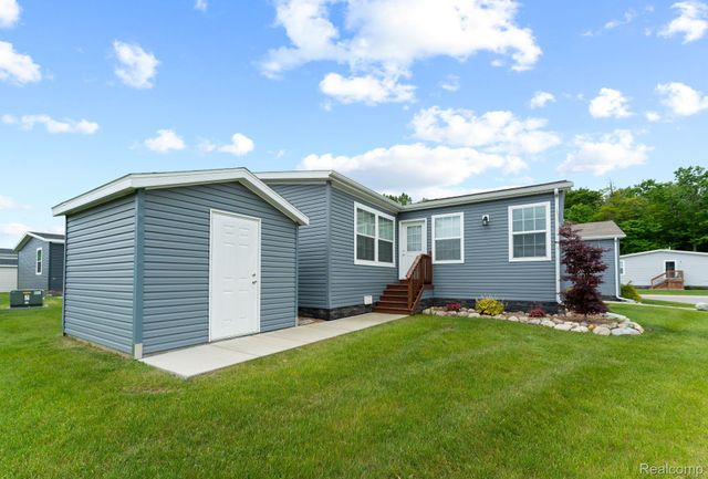 8551 Boyer Drive, Augusta Charter Township, MI 48191