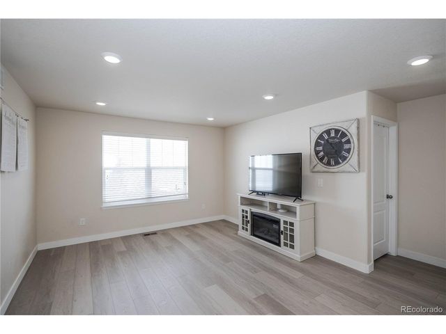 15248 Yellowthroat St, Parker, CO 80134