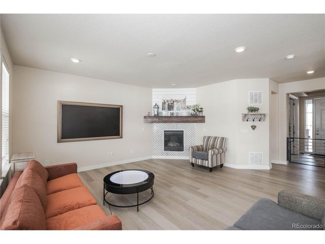 15248 Yellowthroat St, Parker, CO 80134