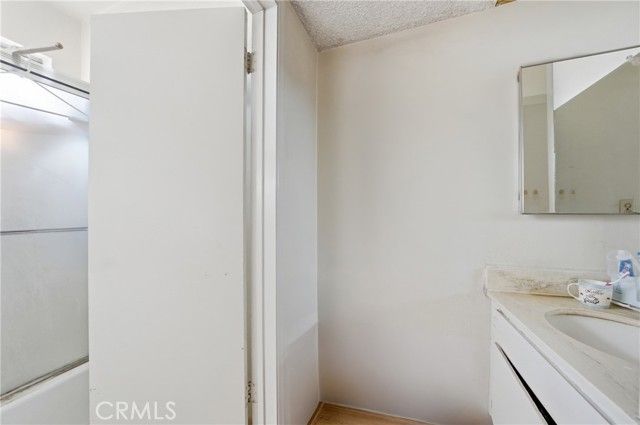 911 New Depot Street 9-10, Los Angeles, CA 90012