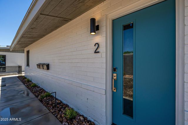 6227 N 13th Place Apt 2, Phoenix, AZ 85014