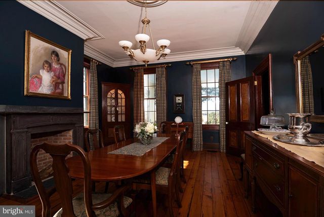 10121 FAIRLEE RD, Chestertown, MD 21620