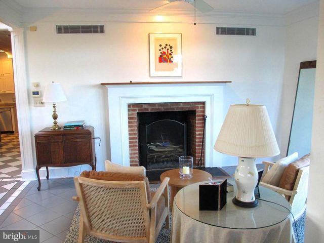 10121 FAIRLEE RD, Chestertown, MD 21620