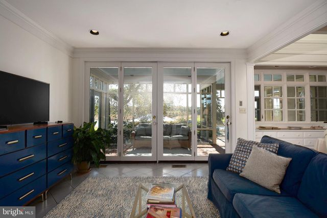 10121 FAIRLEE RD, Chestertown, MD 21620