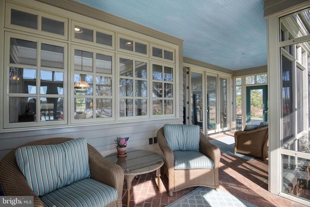 10121 FAIRLEE RD, Chestertown, MD 21620