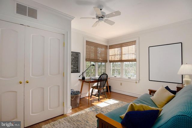 10121 FAIRLEE RD, Chestertown, MD 21620