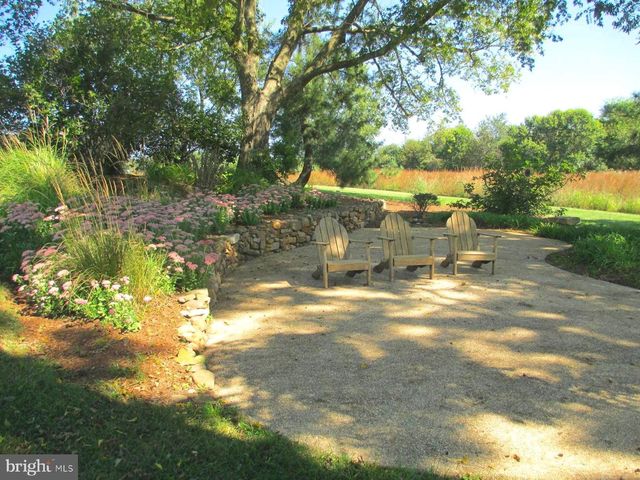 10121 FAIRLEE RD, Chestertown, MD 21620