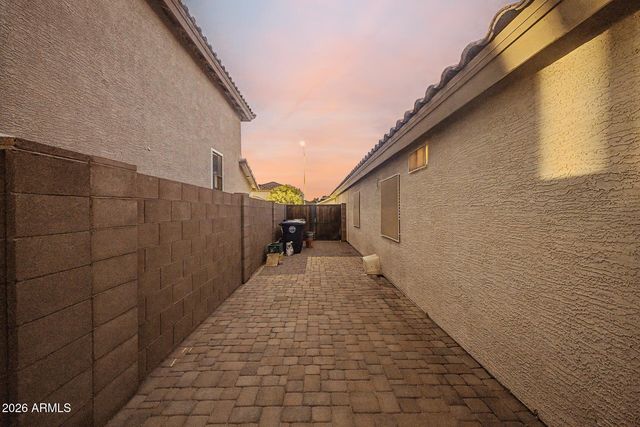 11813 W ALTADENA Avenue, El Mirage, AZ 85335
