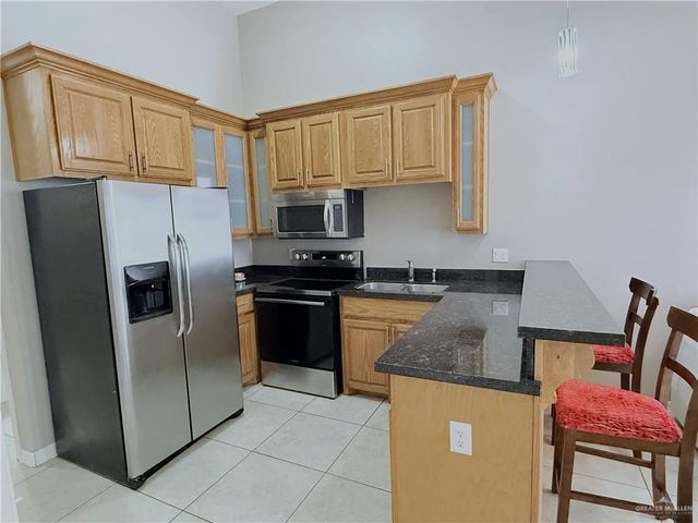 3036 W Regal Drive apt A, Edinburg, TX 78539
