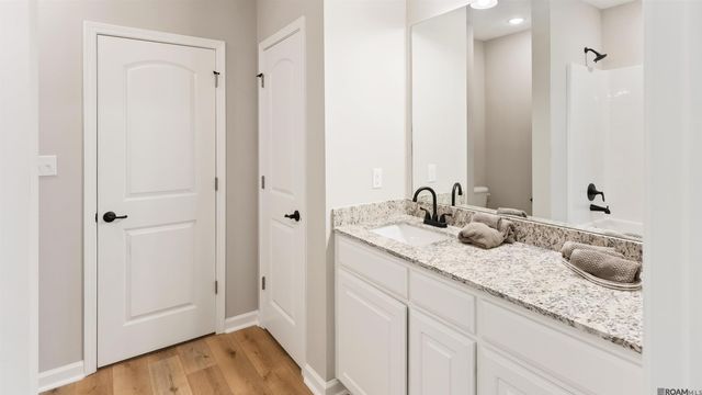 2929 Palatine Pl, Baton Rouge, LA 70816