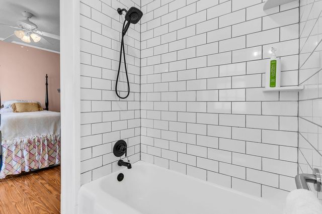 18 Bennett Street, Charleston, SC 29401