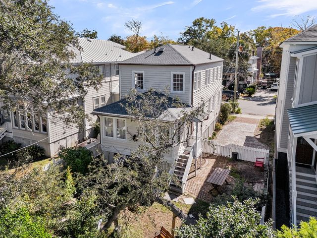 18 Bennett Street, Charleston, SC 29401