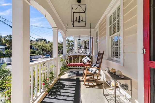 18 Bennett Street, Charleston, SC 29401