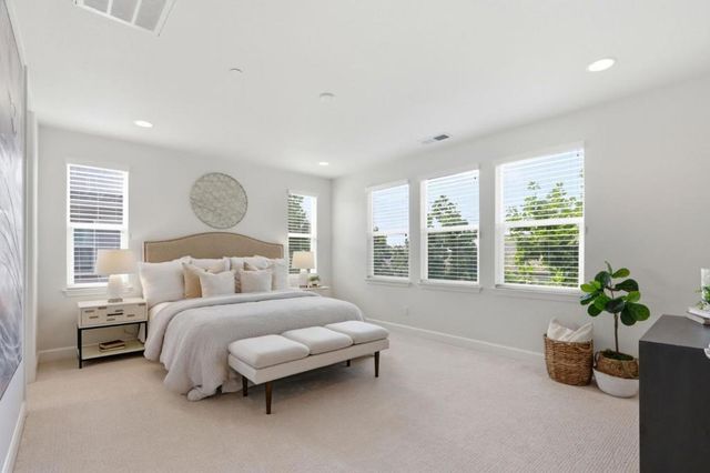 83 Paterson Place, Santa Clara, CA 95050