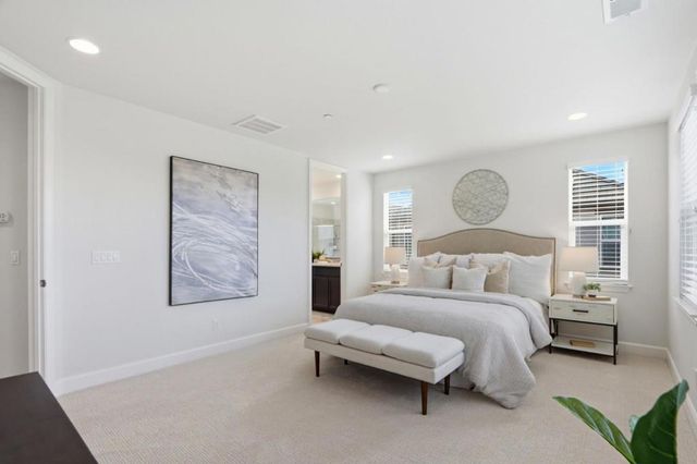 83 Paterson Place, Santa Clara, CA 95050