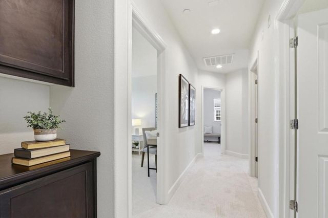 83 Paterson Place, Santa Clara, CA 95050