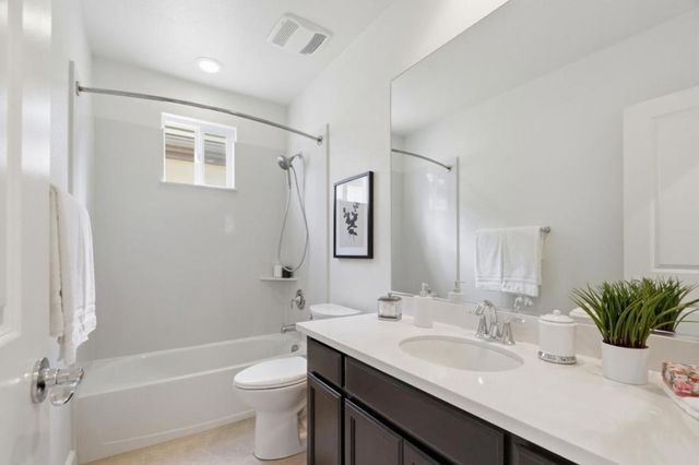 83 Paterson Place, Santa Clara, CA 95050