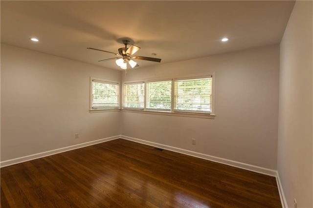 1392 Lively Ridge Road NE, Atlanta, GA 30329