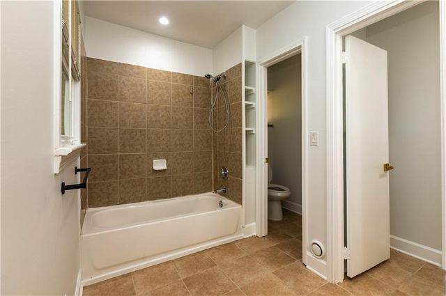 1392 Lively Ridge Road NE, Atlanta, GA 30329