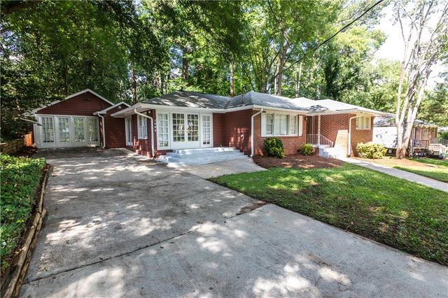1392 Lively Ridge Road NE, Atlanta, GA 30329