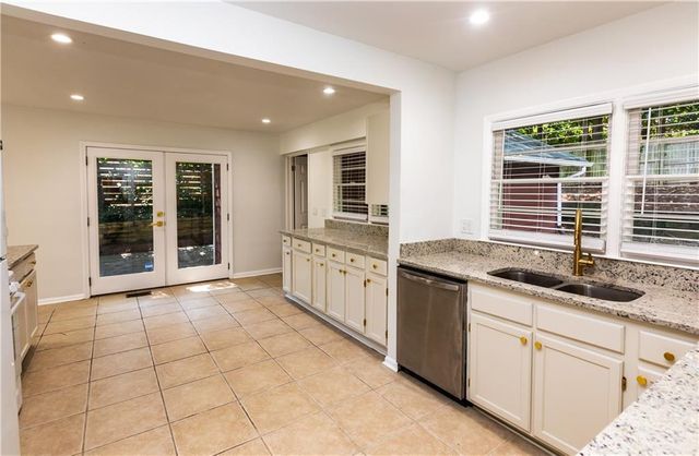 1392 Lively Ridge Road NE, Atlanta, GA 30329