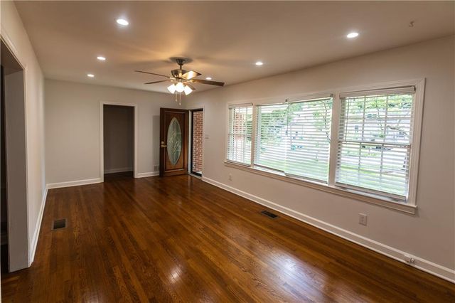 1392 Lively Ridge Road NE, Atlanta, GA 30329