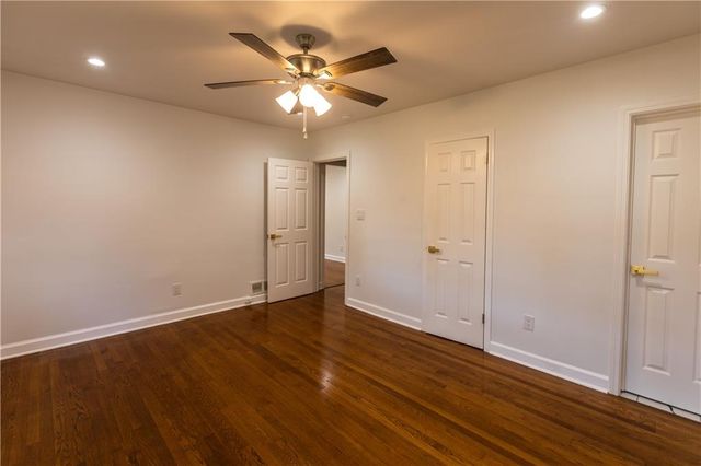 1392 Lively Ridge Road NE, Atlanta, GA 30329