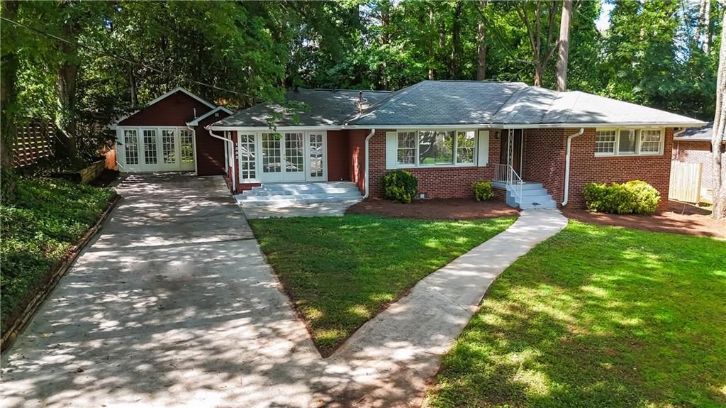 1392 Lively Ridge Road NE, Atlanta, GA 30329