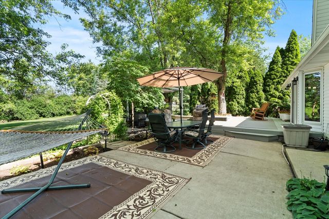 13220 Silver Fox Drive, Lemont, IL 60439
