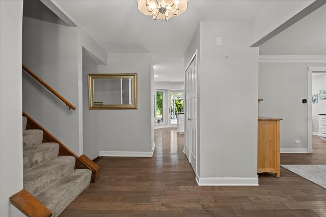 13220 Silver Fox Drive, Lemont, IL 60439